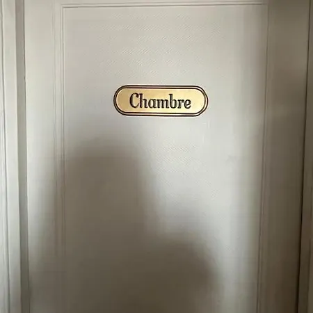 Apartment A Dix Minutes De Paris *