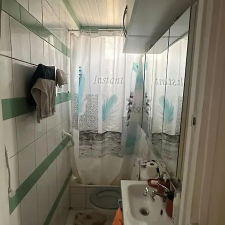 Apartment A Dix Minutes De Paris
